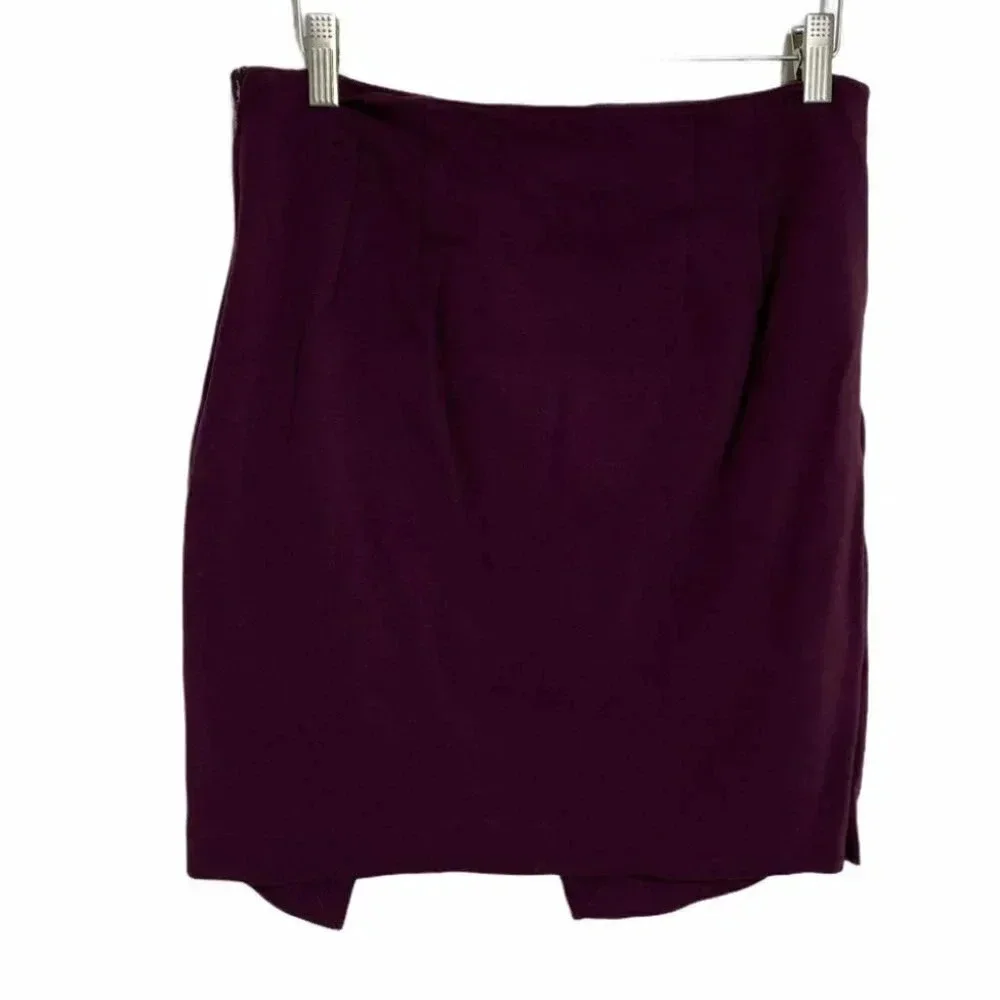 Amanda‎ + Chelsea Tulip Wrap Skirt 4 Plum Purple Asymmetrical Ponte Mini
